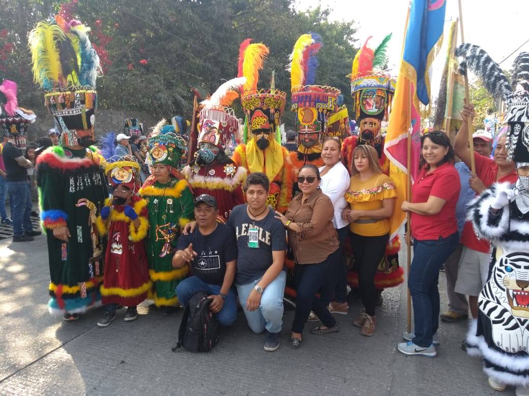  RECIBEN RECONOCIMIENTO COMPARSAS DE TLALTIZAPÁN, POR SU PARTICIPACIÓN EN EL ENCUENTRO DE COMPARSAS.