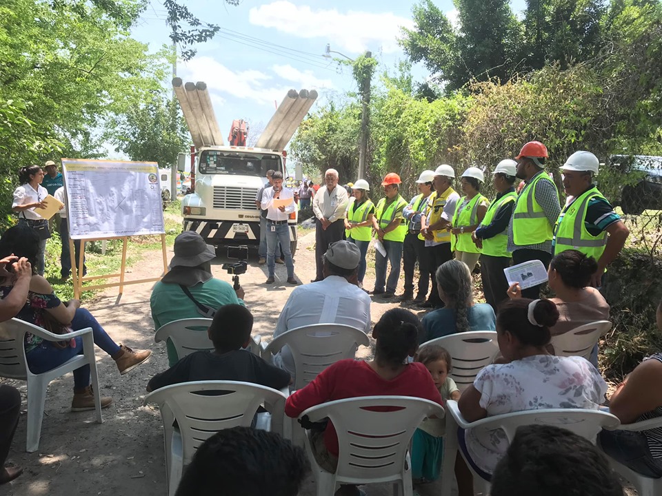 INICIO DE OBRA DE LA CONSTRUCCIÓN DE RED ELÉCTRICA EN TEMIMILCINGO. 