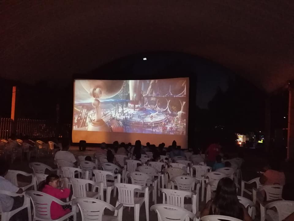 CINE MÓVIL EN DIFERENTES COMUNIDADES DEL MUNICIPIO DE TLALTIZAPÁN.