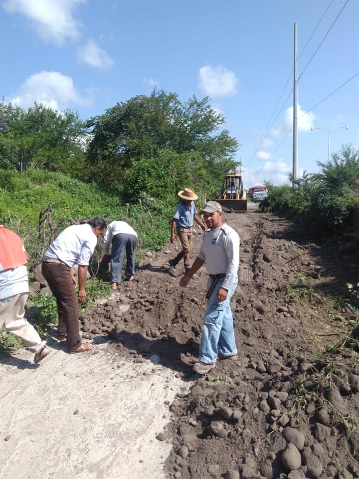 EMPAREJAMIENTO EN LA AVENIDA FERROCARRIL Y EL CORRAL DE TOROS AMADOR SALAZAR.