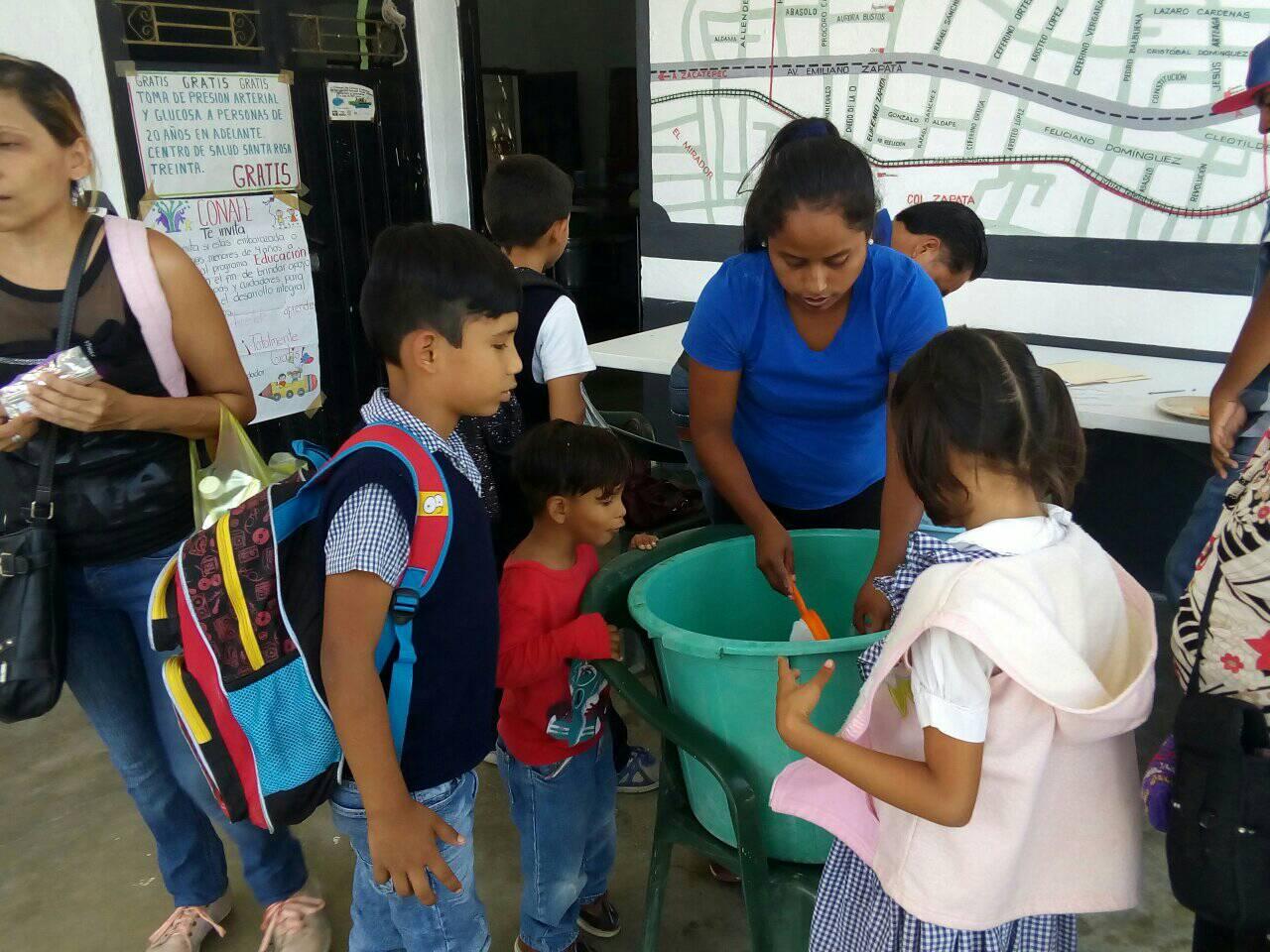 SE REALIZO LA ENTREGA DE MOJARRAS TILAPIAS EN DIFERENTES COMUNIDADES DEL MUNICIPIO DE TLALTIZAPÁN.