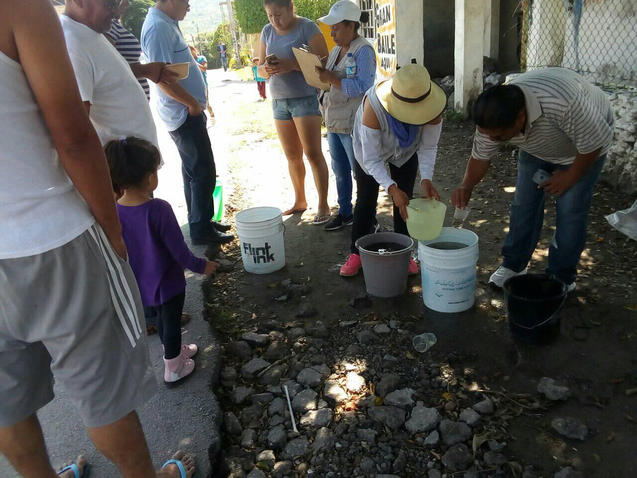 ENTREGA DE MOJARRITAS TILAPIAS EN COLONIAS DE HUATECALCO DEL MUNICIPIO DE TLALTIZAPÁN.