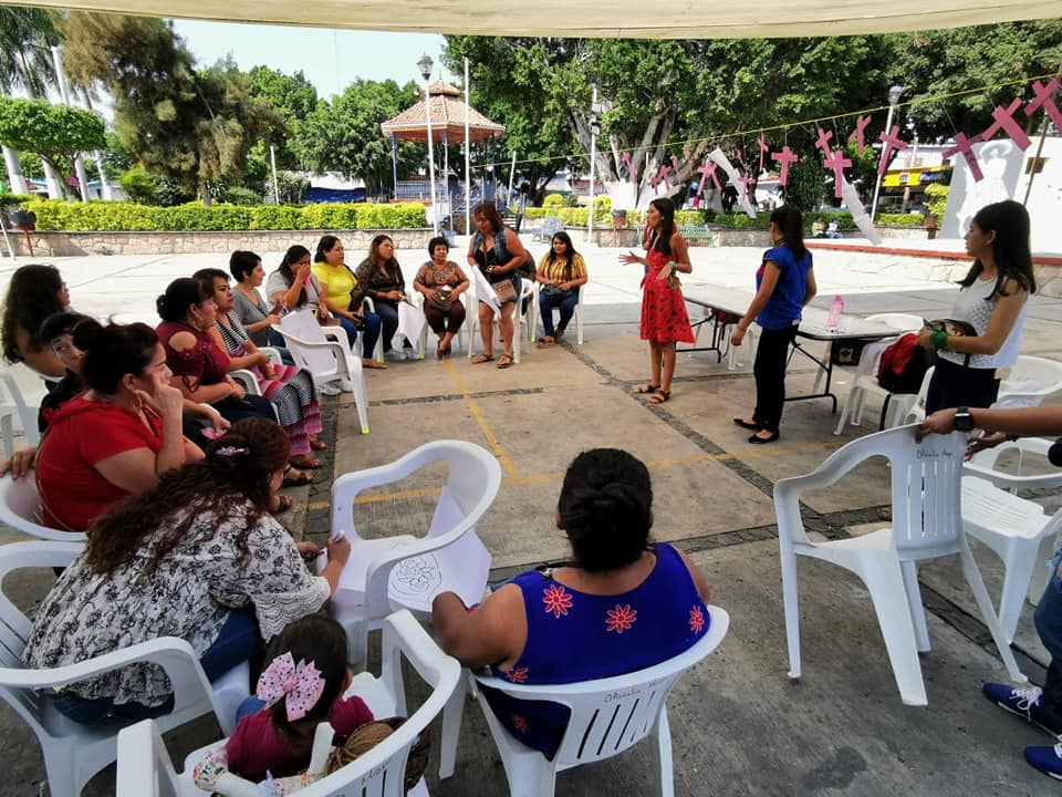 SE REALIZÓ DOMINGO ROSA EN TLALTIZAPÁN EN EL MARCO DEL DÍA DE ELIMINACIÓN DE LA VIOLENCIA CONTRA LA MUJER.