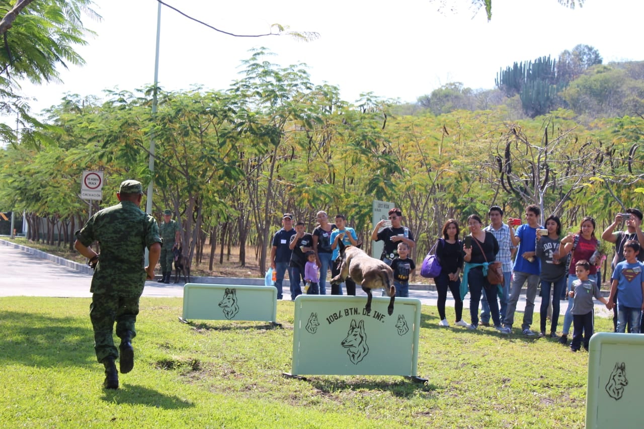 PASEO DOMINICAL EN EL 108 BATALLÓN DE INFANTERÍA 