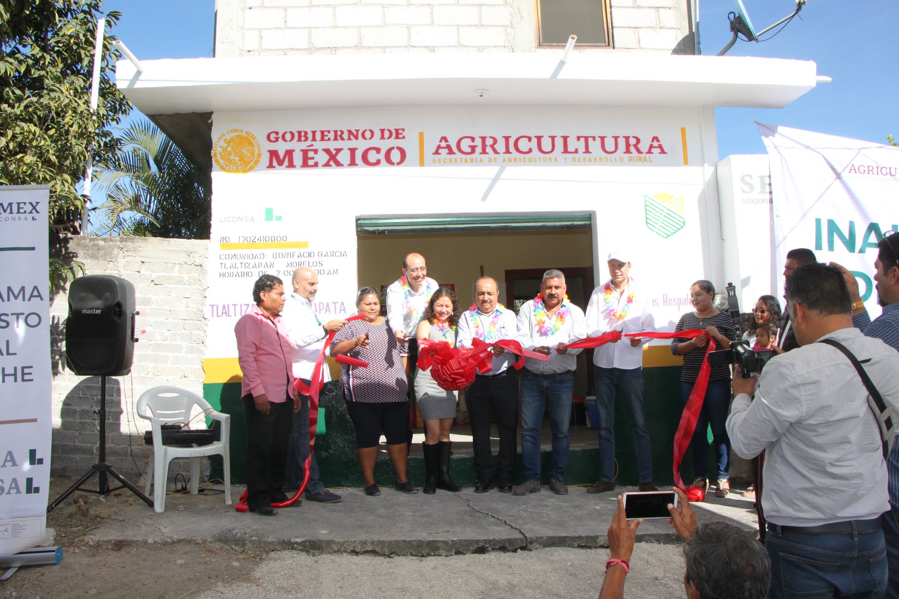 INAUGURA EL PRESIDENTE MUNICIPAL ALFREDO DOMÍNGUEZ MANDUJANO, LA PRIMER LECHERÍA LICONSA 2020 EN LA COL.BONIFACIO GARCÍA.