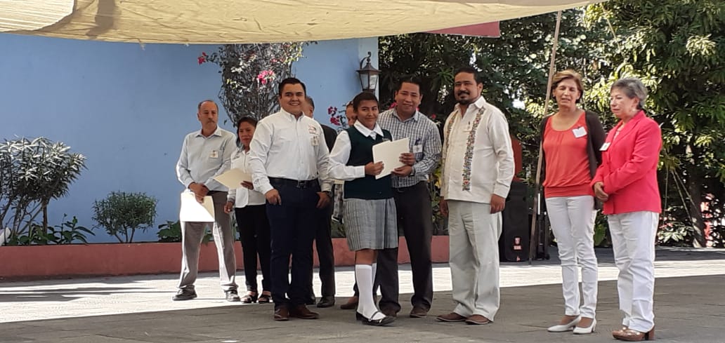 CONCURSO DEL HIMNO NACIONAL MEXICANO DE DIFERENTES PLANTELES EDUCATIVOS DEL MUNICIPIO.