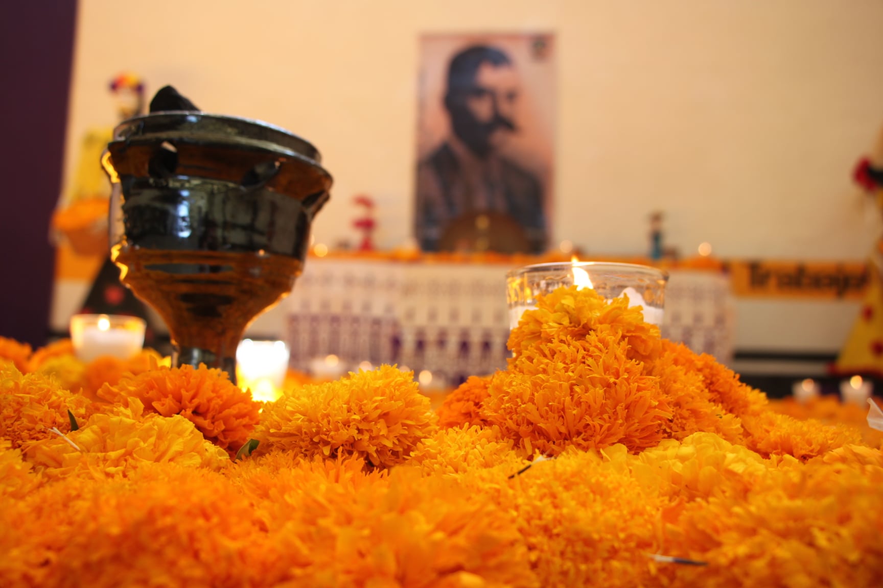 SE COLOCÓ  UNA OFRENDA AL GENERAL EMILIANO ZAPATA SALAZAR 