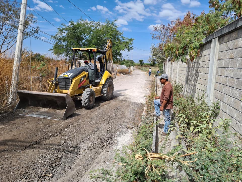 REHABILITACIÓN DE CAMINOS EN TLALTIZAPÁN.