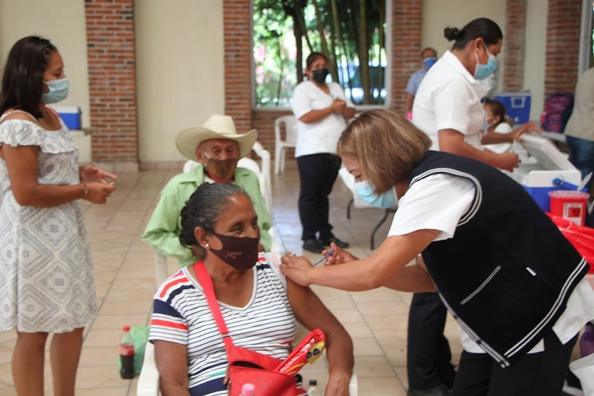 INICIA CON ÉXITO LA APLICACIÓN DE LA  SEGUNDA DOSIS DE  VACUNACIÓN CONTRA EL COVID-19  EN TLALTIZAPÁN.