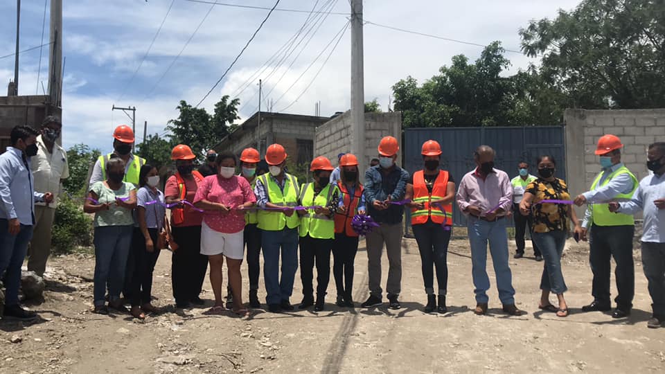 SE REALIZÓ LA INAUGURACIÓN DE LA OBRA DE DRENAJE SANITARIO EN HUATECALCO.